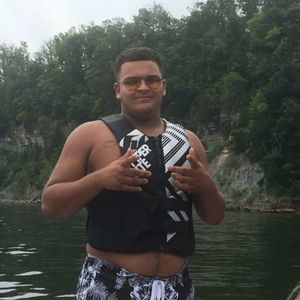 Meet your Posher, Dylan